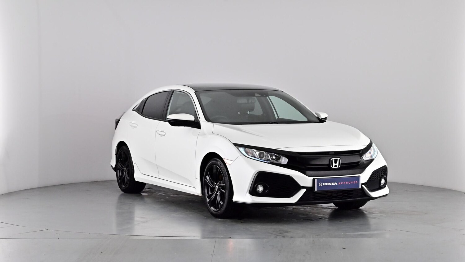 Used Honda Civic 2018 for sale - 76999373: Photo 32