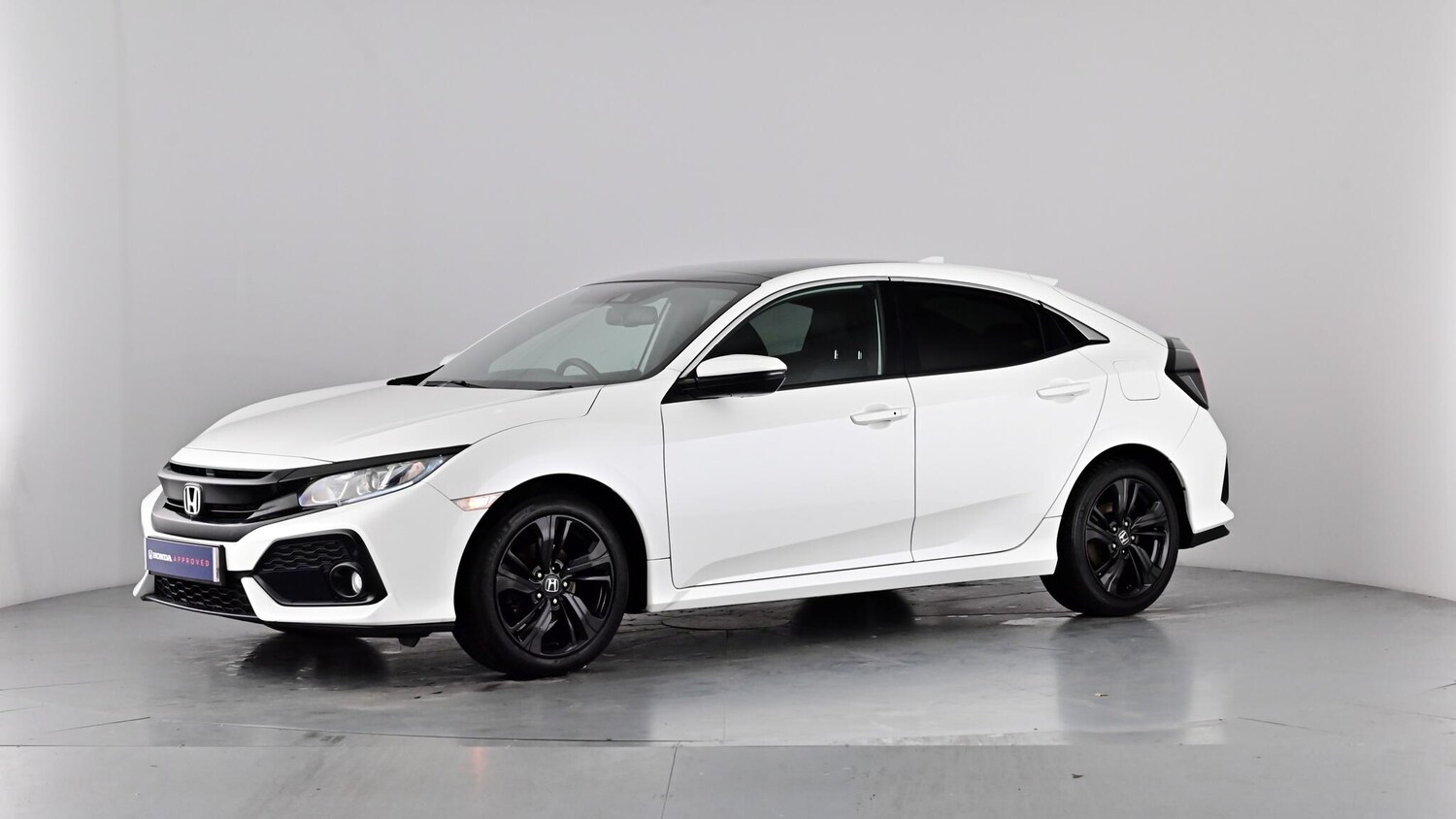 Used Honda Civic 2018 for sale - 76999373: Photo 40