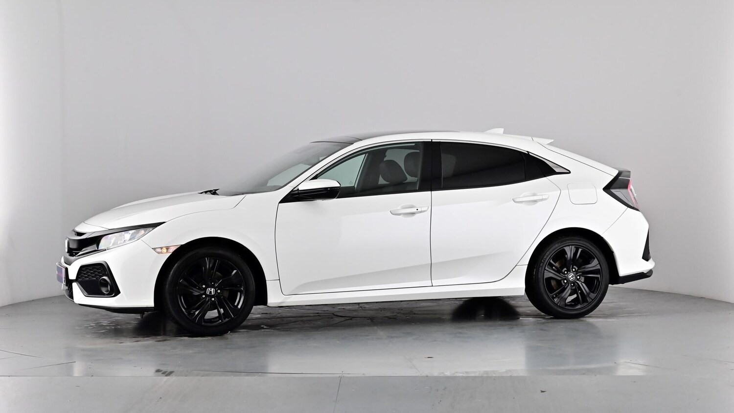 Used Honda Civic 2018 for sale - 76999373: Photo 42