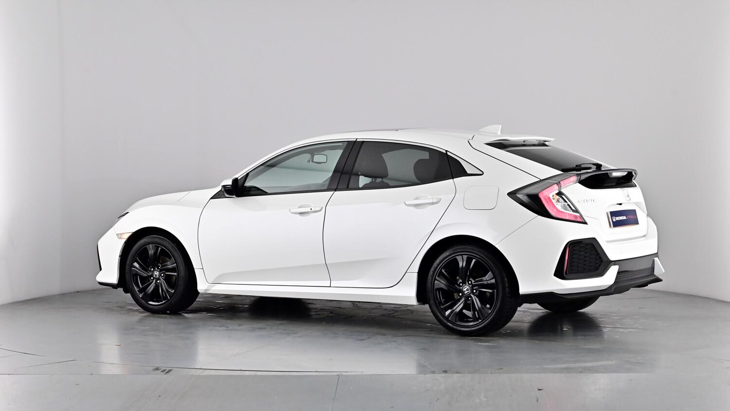 Used Honda Civic 2018 for sale - 76999373: Photo 47