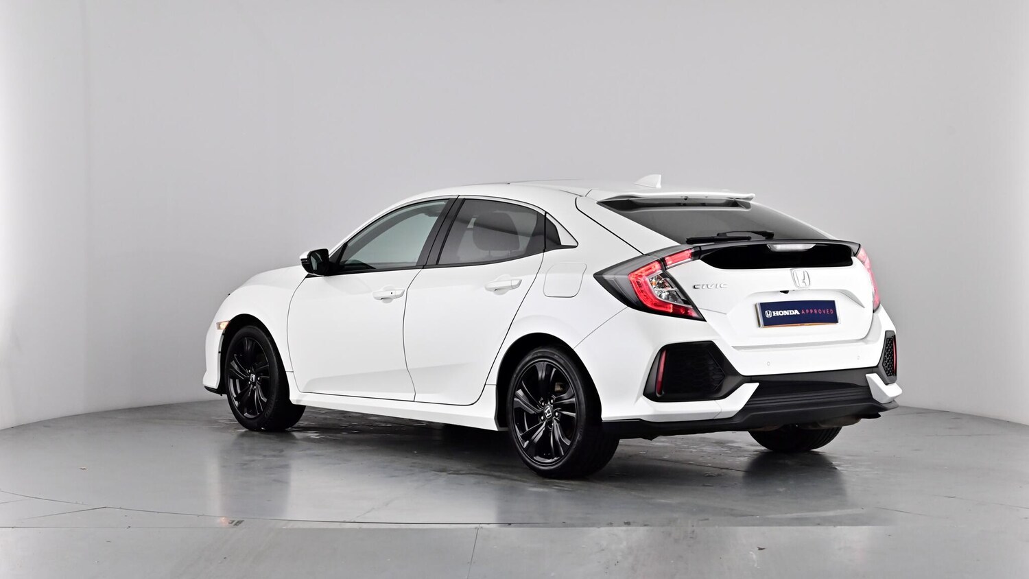 Used Honda Civic 2018 for sale - 76999373: Photo 49