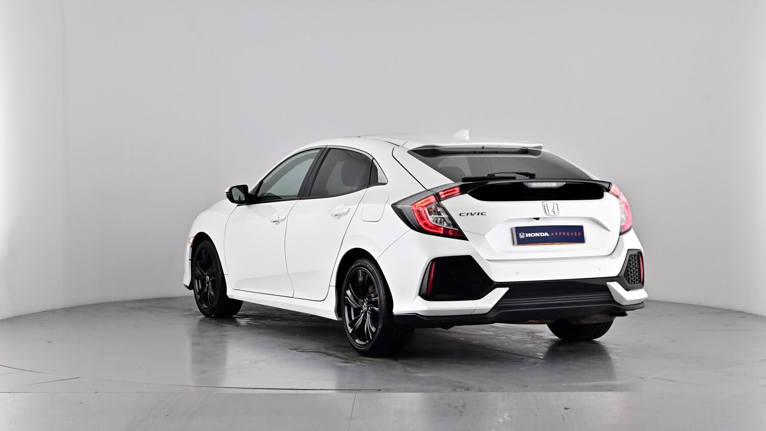 Used Honda Civic 2018 for sale - 76999373: Photo 50