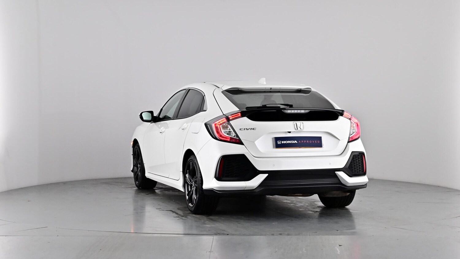 Used Honda Civic 2018 for sale - 76999373: Photo 51