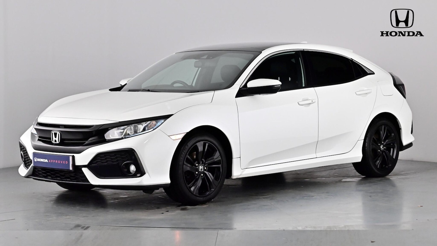 Used Honda Civic 2018 for sale - 76999373: Photo 6