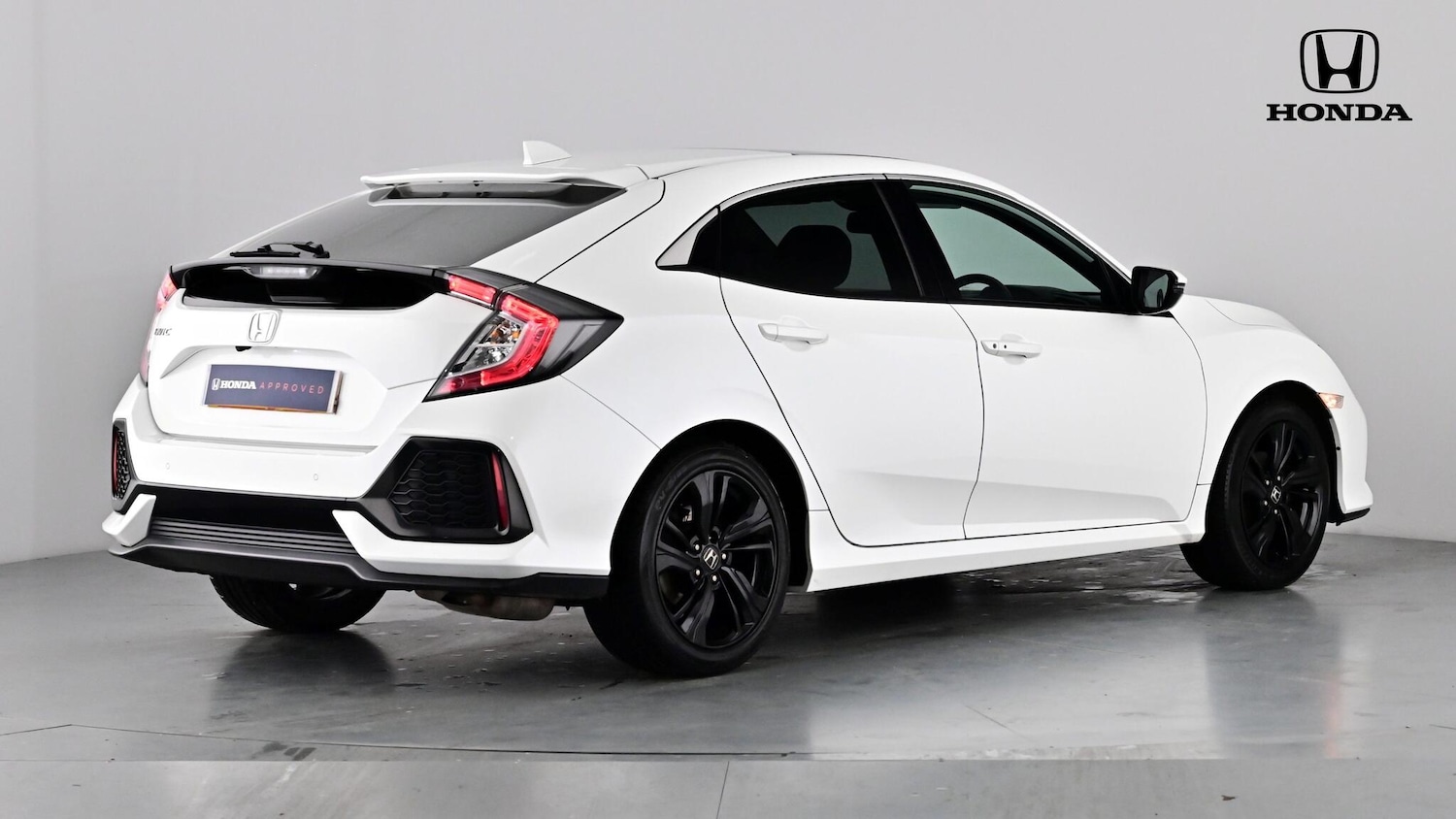 Used Honda Civic 2018 for sale - 76999373: Photo 7