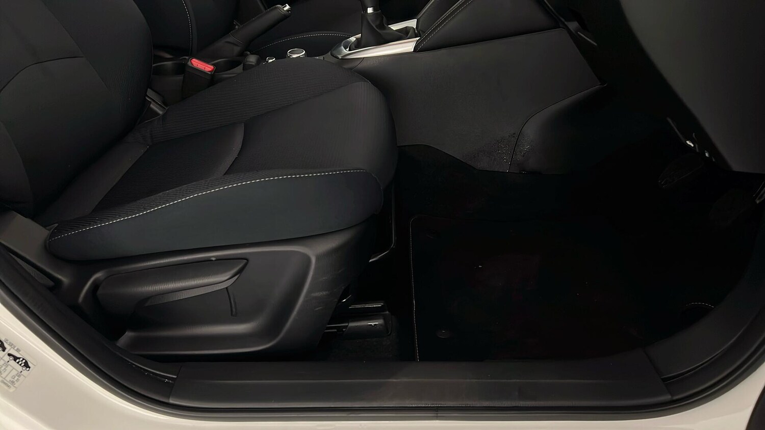 Used Mazda Mazda2 2021 for sale - 76915046: Photo 32