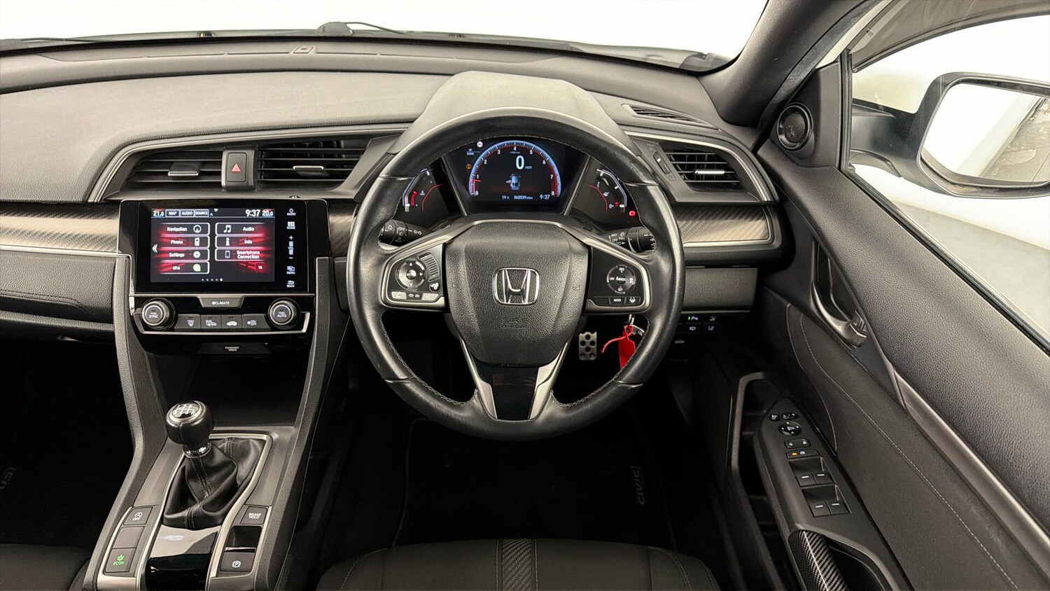 Used Honda Civic 2018 for sale - 77588603: Photo 10