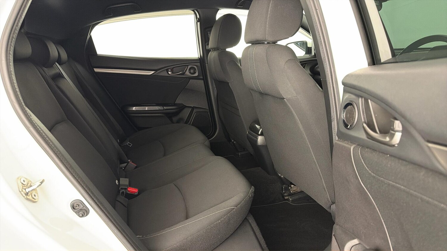 Used Honda Civic 2018 for sale - 77588603: Photo 13