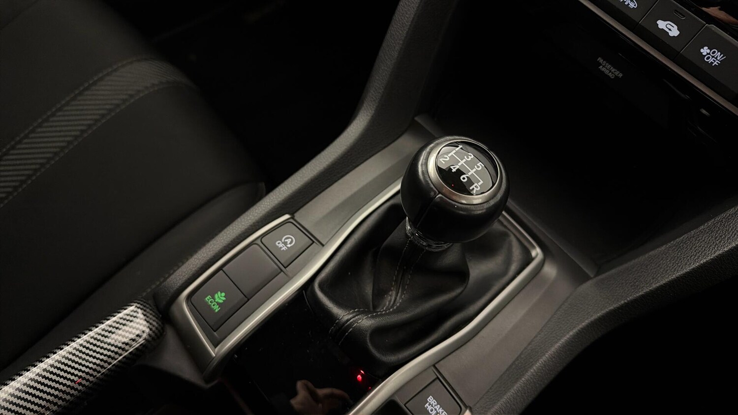 Used Honda Civic 2018 for sale - 77588603: Photo 19