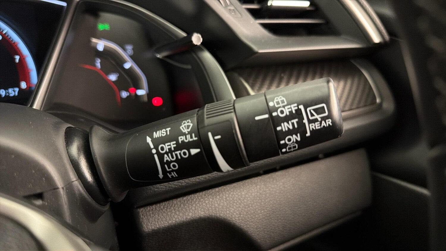 Used Honda Civic 2018 for sale - 77588603: Photo 34