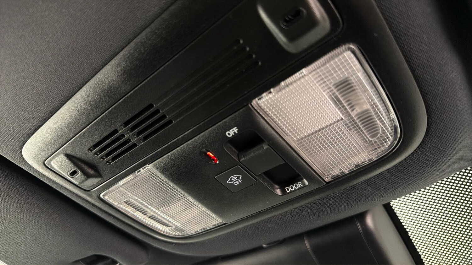 Used Honda Civic 2018 for sale - 77588603: Photo 38