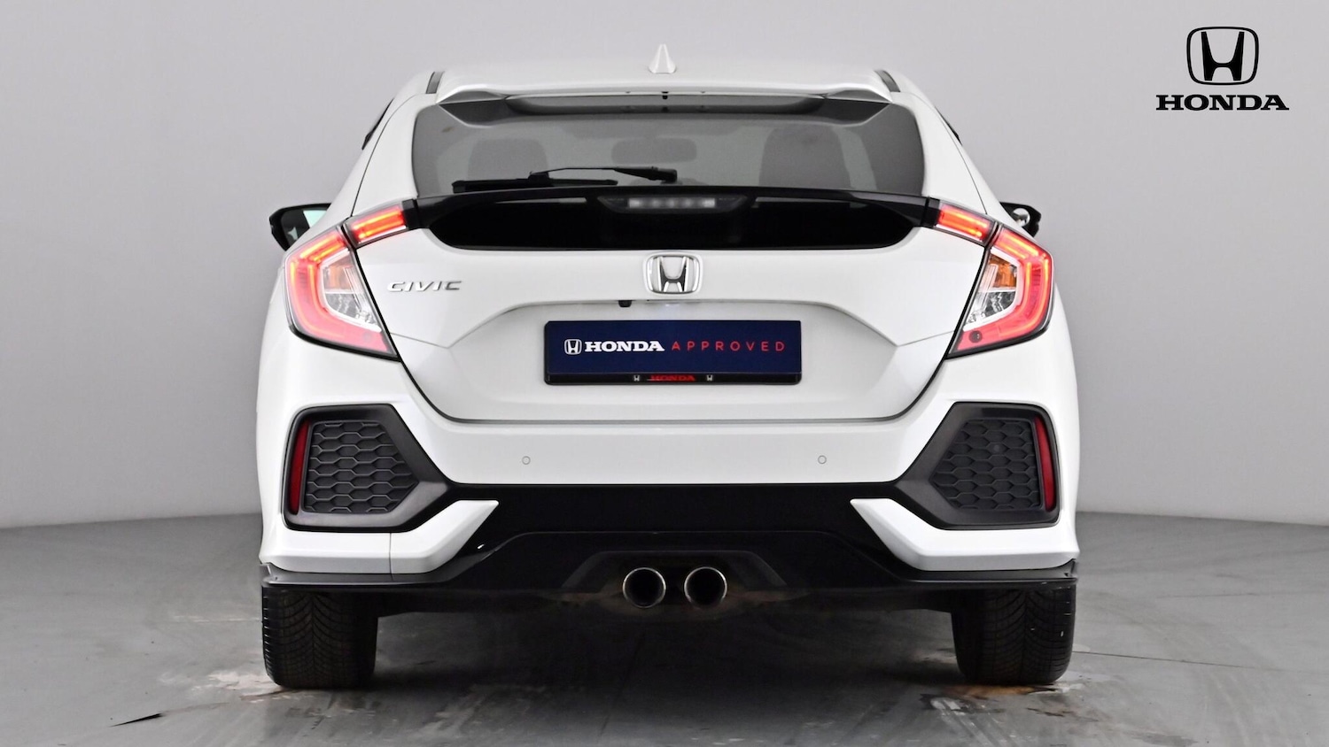 Used Honda Civic 2018 for sale - 77588603: Photo 5