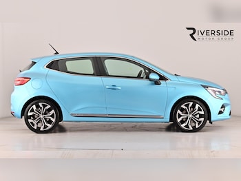 Used Renault Clio 2022 for sale - 79465511: Photo