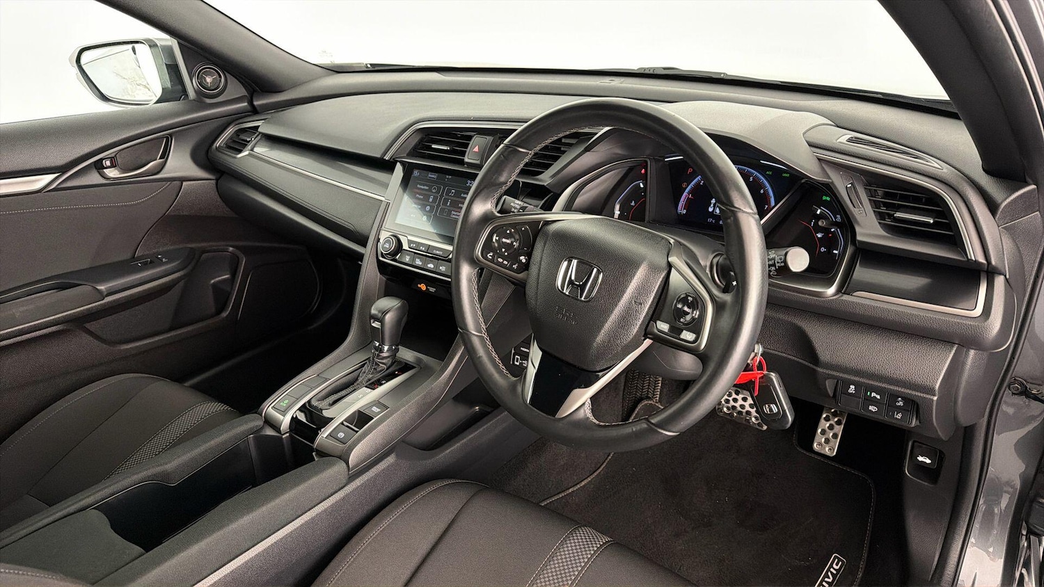 Used Honda Civic 2021 for sale - 77619120: Photo 3