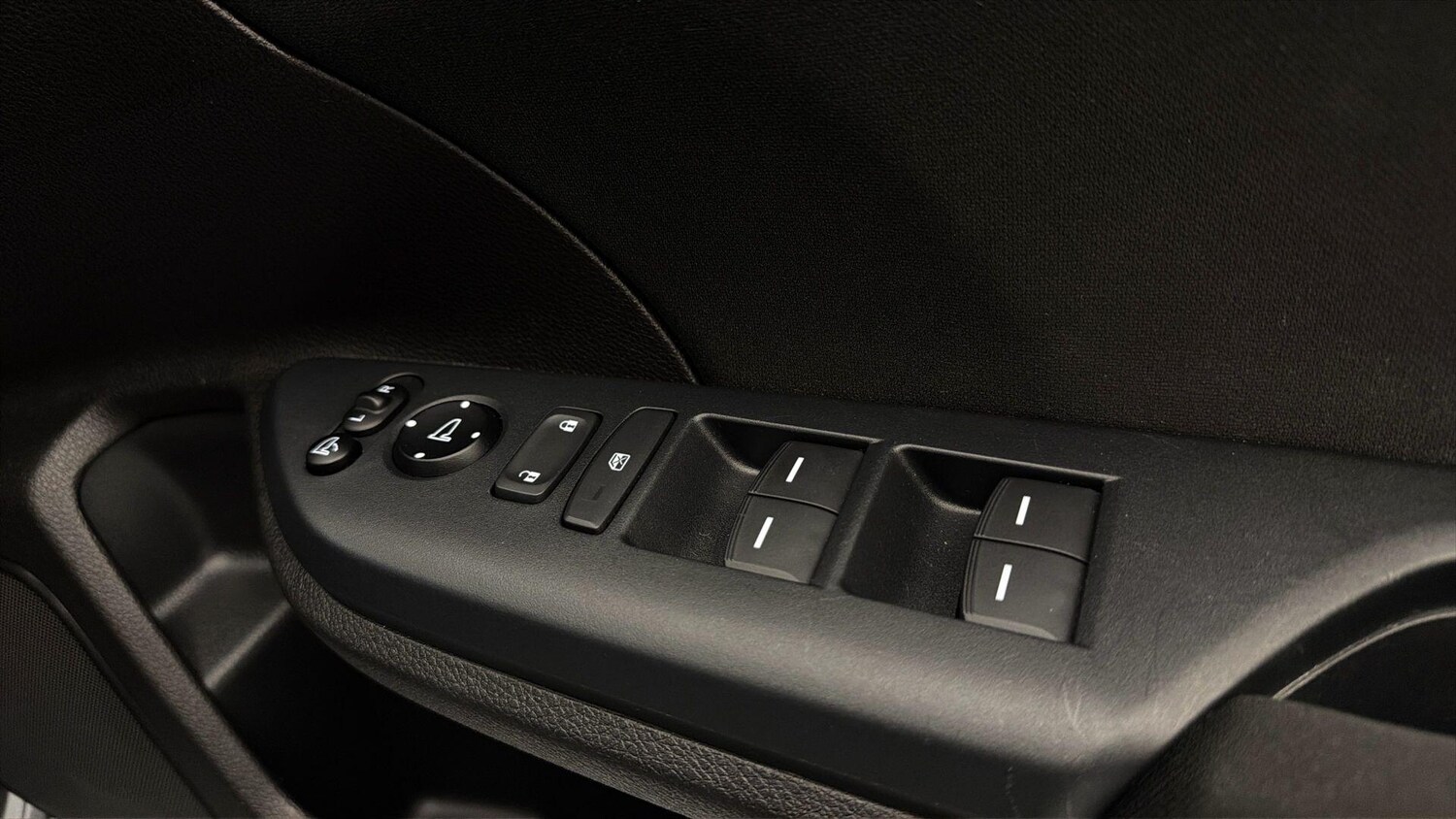 Used Honda Civic 2021 for sale - 77619120: Photo 43