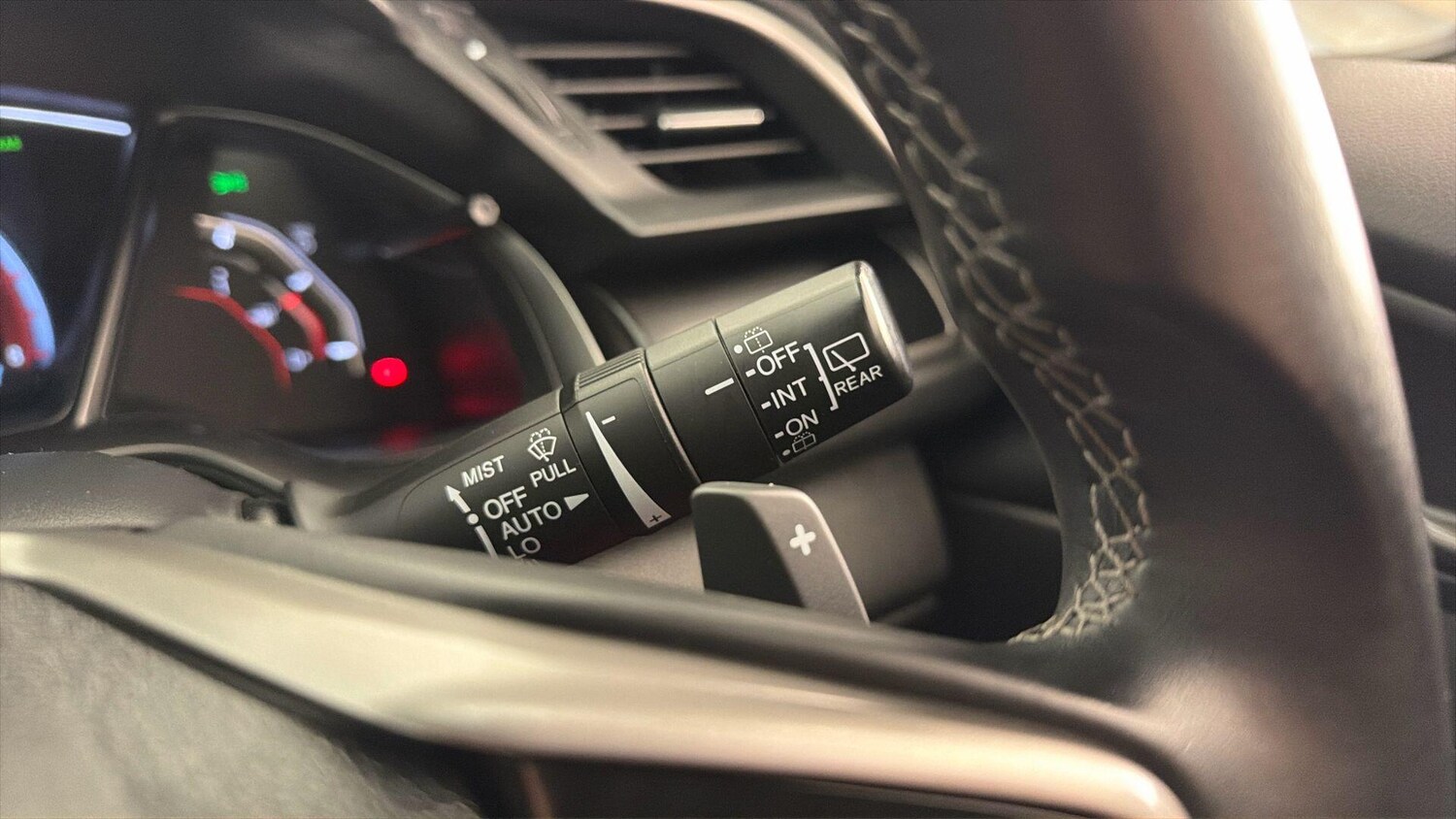 Used Honda Civic 2021 for sale - 77619120: Photo 44