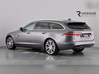 Used Jaguar XF 2018 for sale - 78568449: Photo