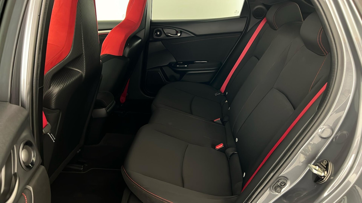 Used Honda Civic 2018 for sale - 76575185: Photo 11