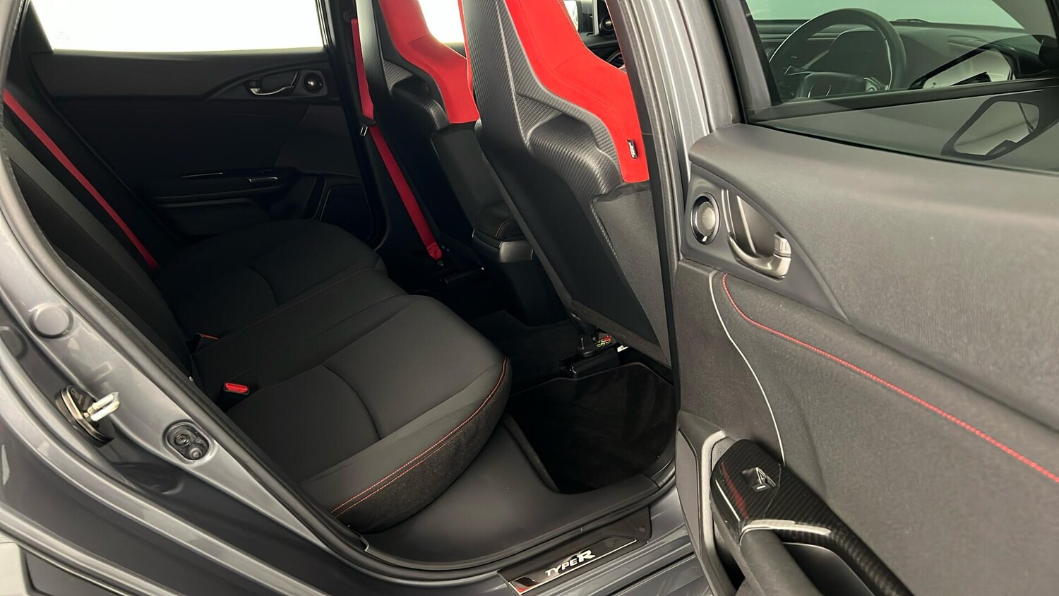 Used Honda Civic 2018 for sale - 76575185: Photo 13