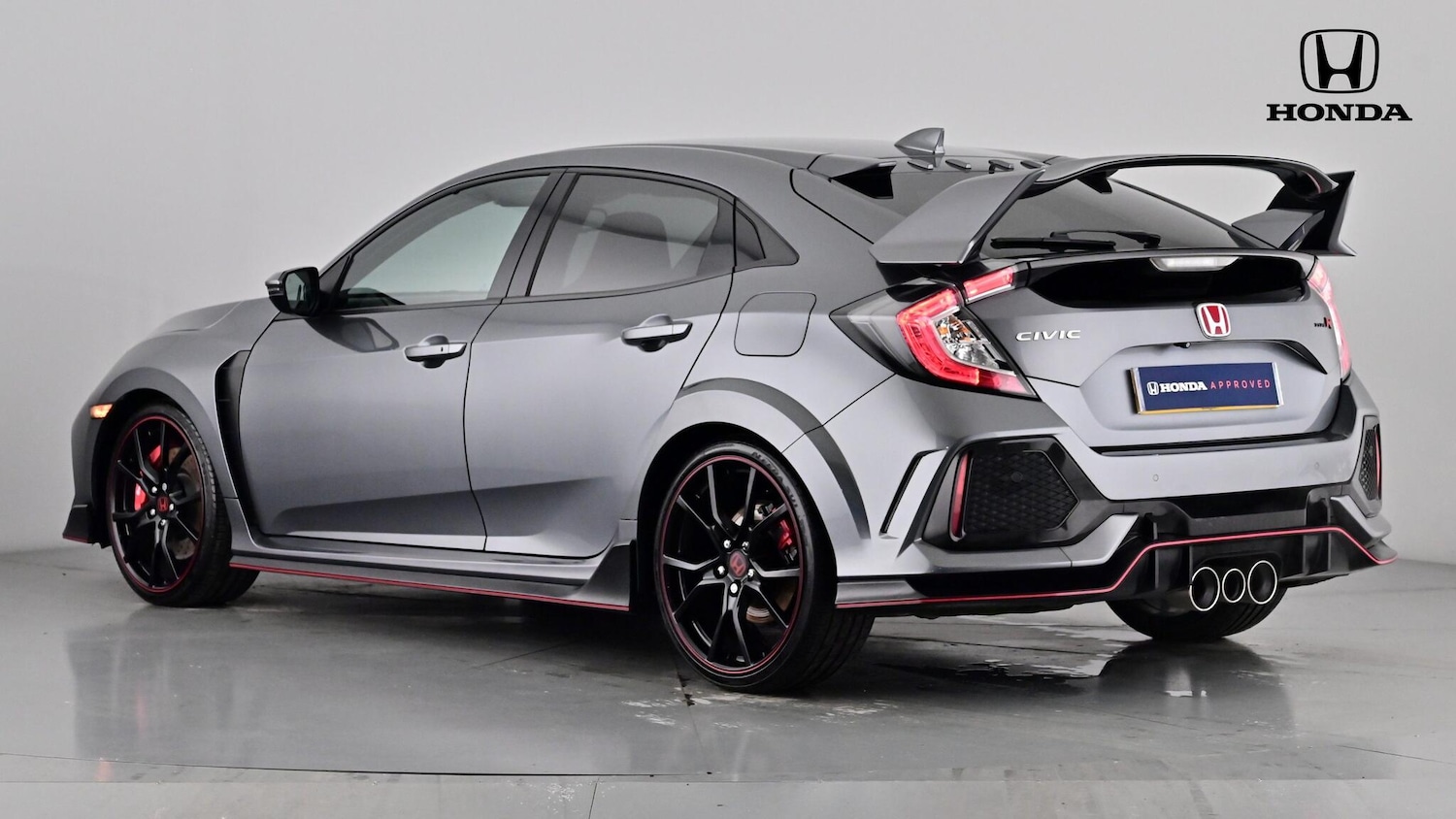 Used Honda Civic 2018 for sale - 76575185: Photo 2