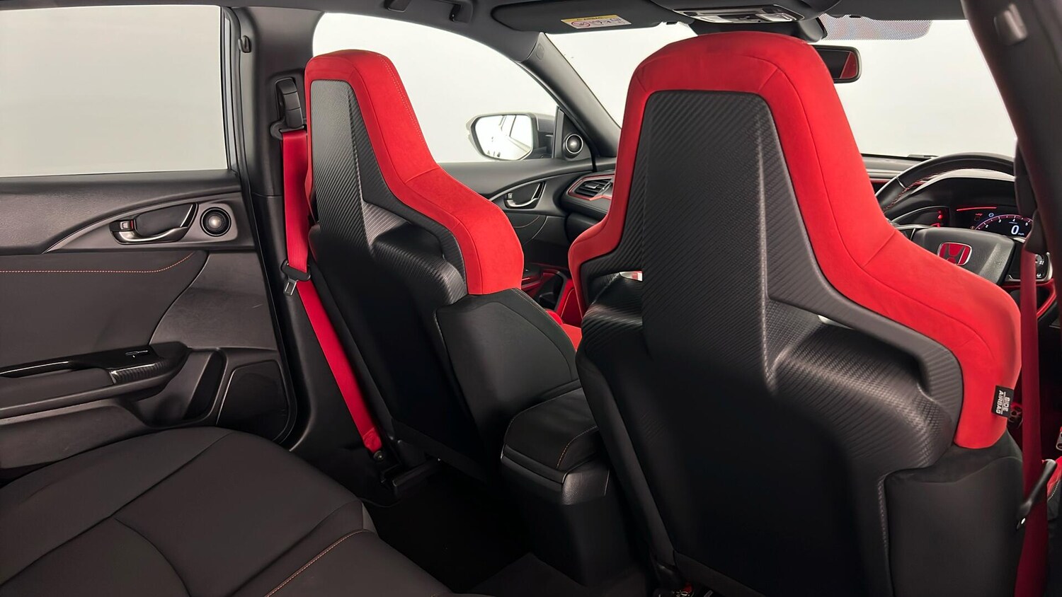 Used Honda Civic 2018 for sale - 76575185: Photo 30