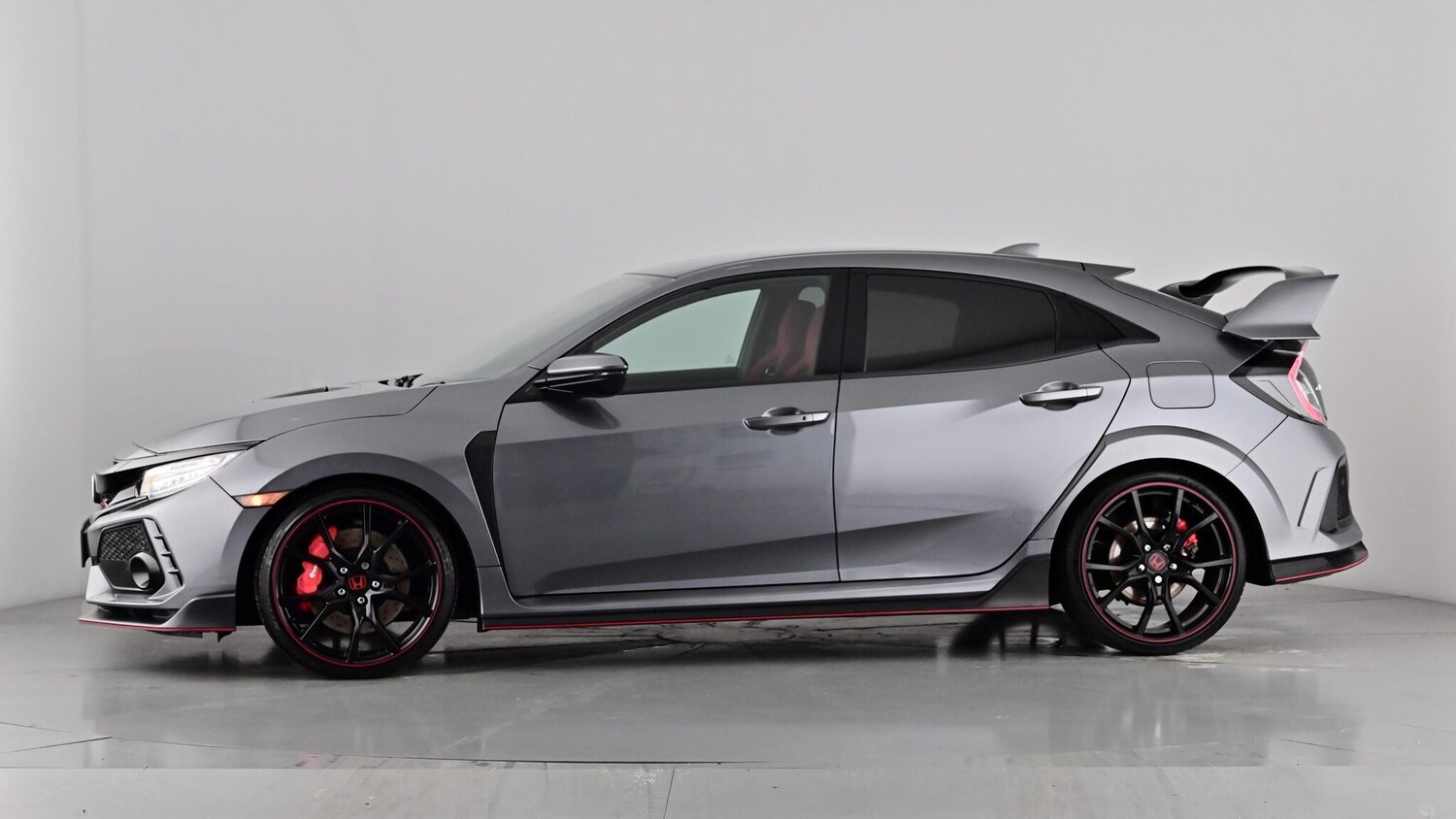 Used Honda Civic 2018 for sale - 76575185: Photo 58