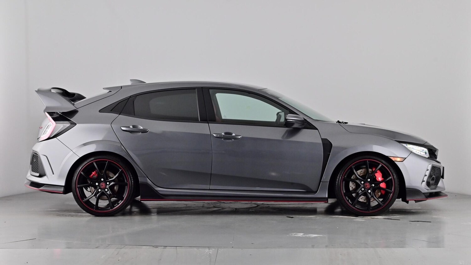 Used Honda Civic 2018 for sale - 76575185: Photo 77