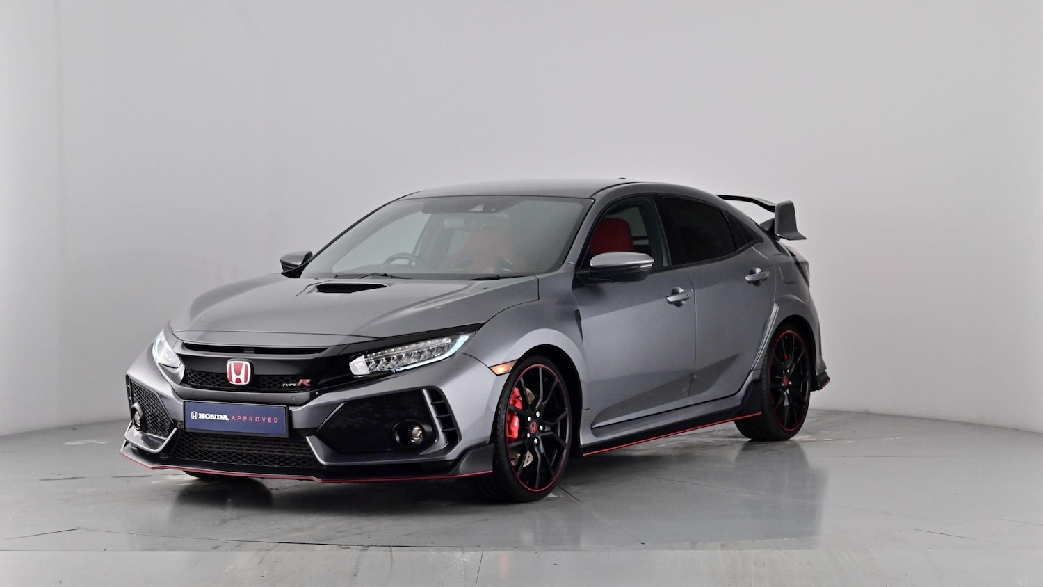 Used Honda Civic 2018 for sale - 76575185: Photo 99