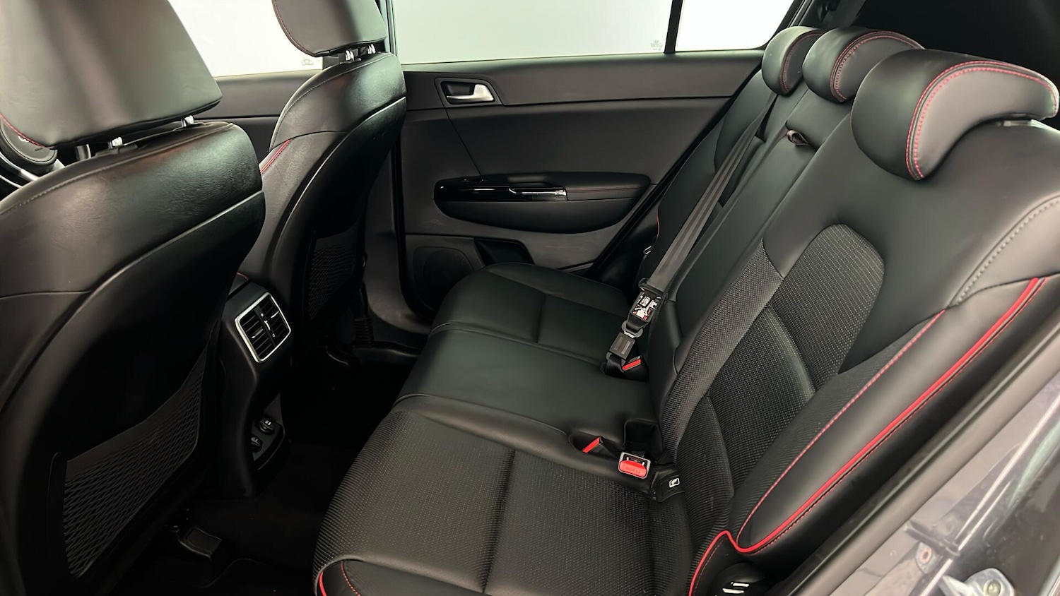 Used Kia Sportage 2018 for sale - 76661026: Photo 11