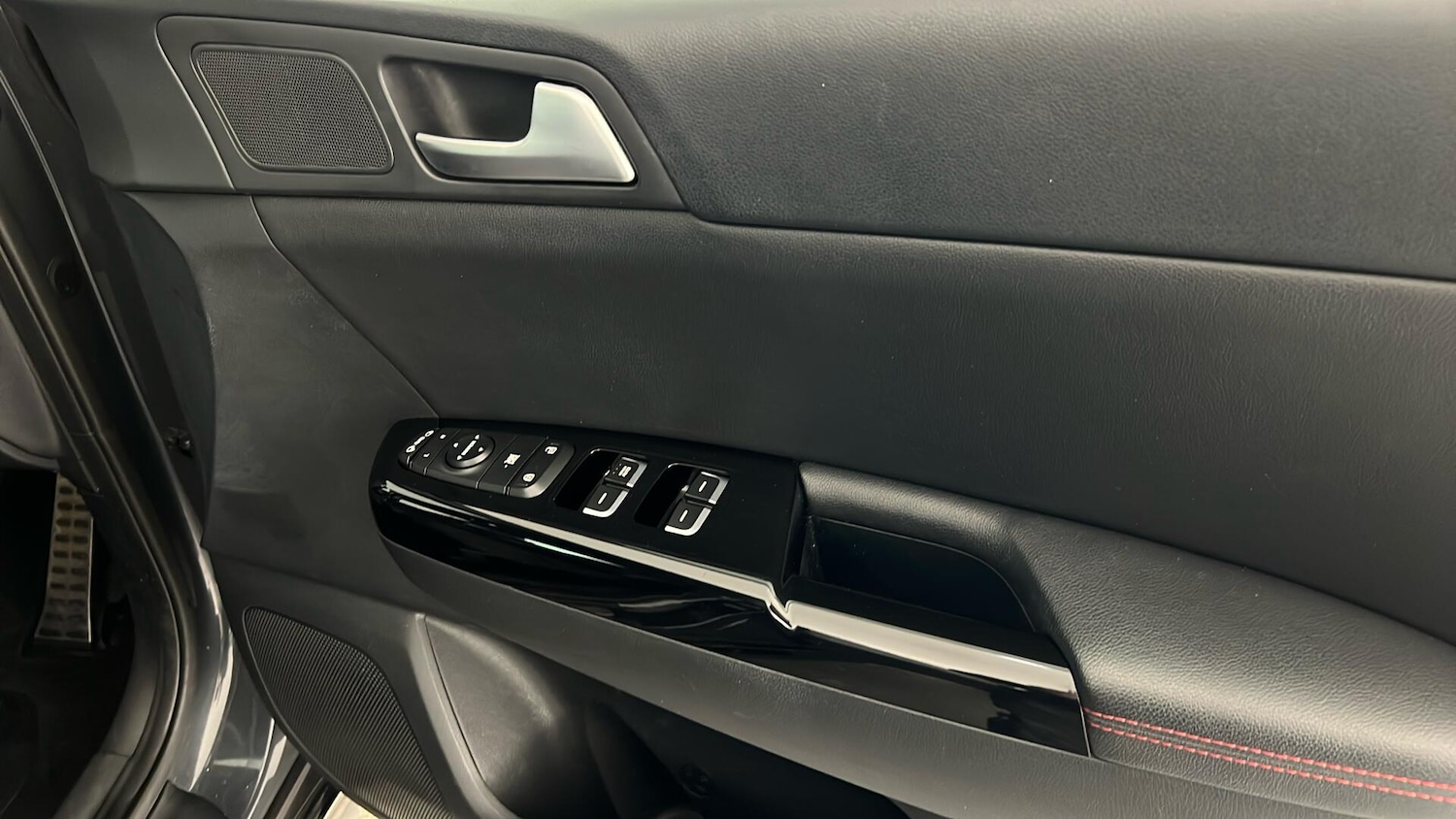 Used Kia Sportage 2018 for sale - 76661026: Photo 31