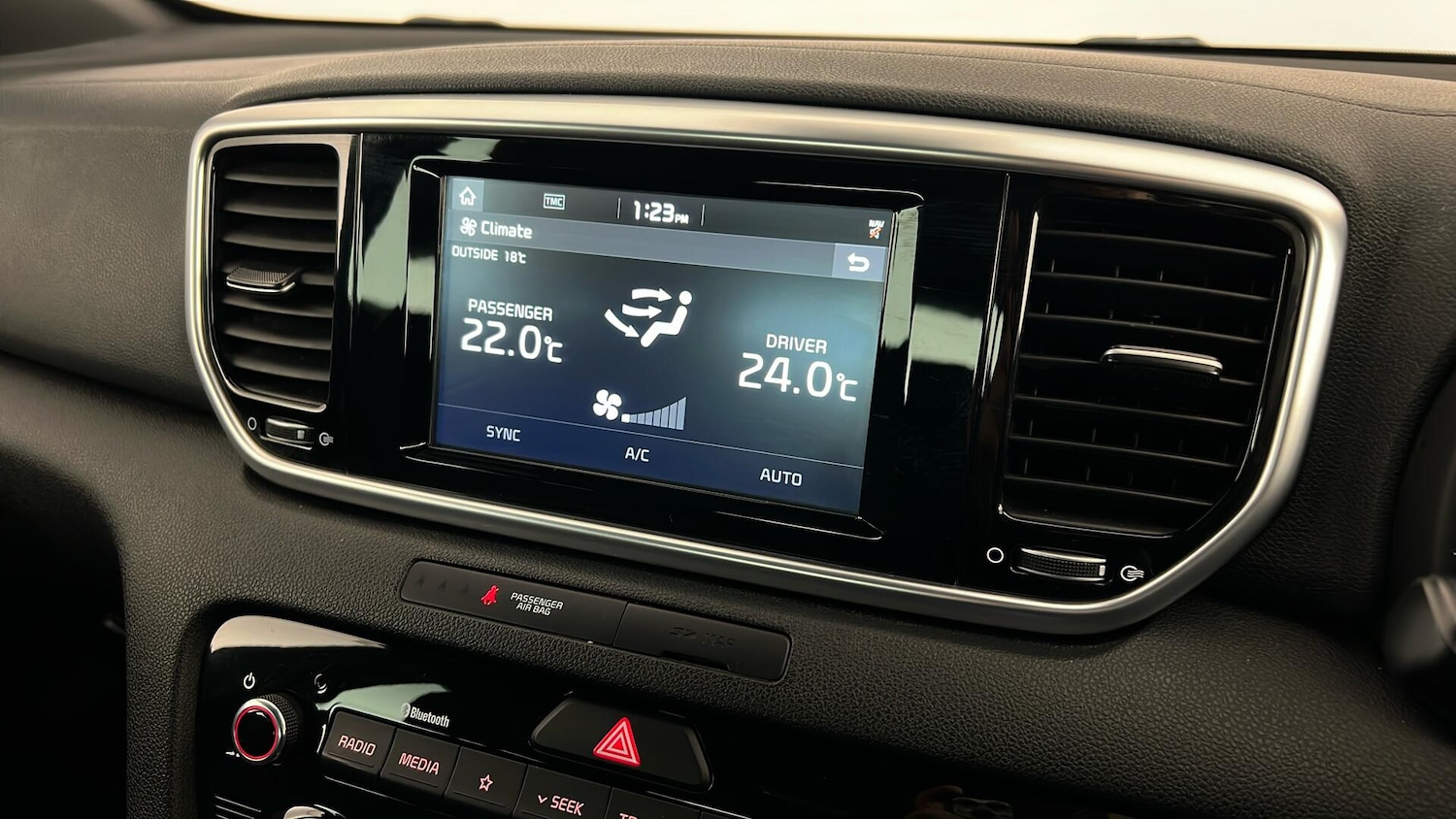 Used Kia Sportage 2018 for sale - 76661026: Photo 40