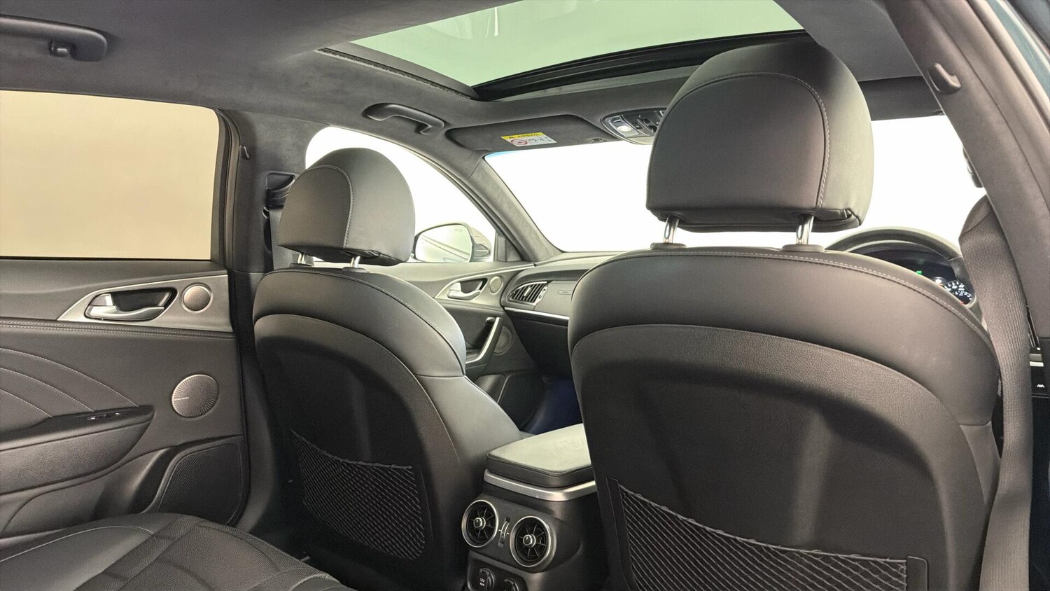 Used Kia Stinger 2022 for sale - 77755541: Photo 28