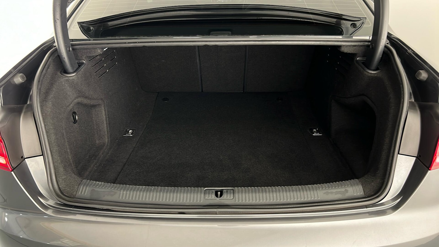 Used Audi A4 2016 for sale - 77193656: Photo 12