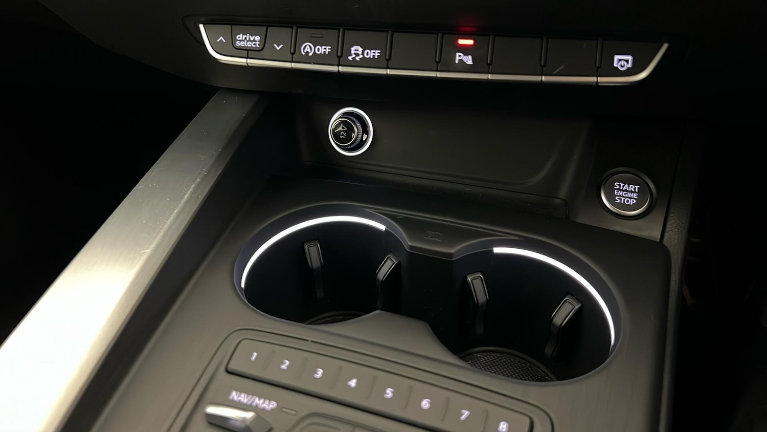 Used Audi A4 2016 for sale - 77193656: Photo 41