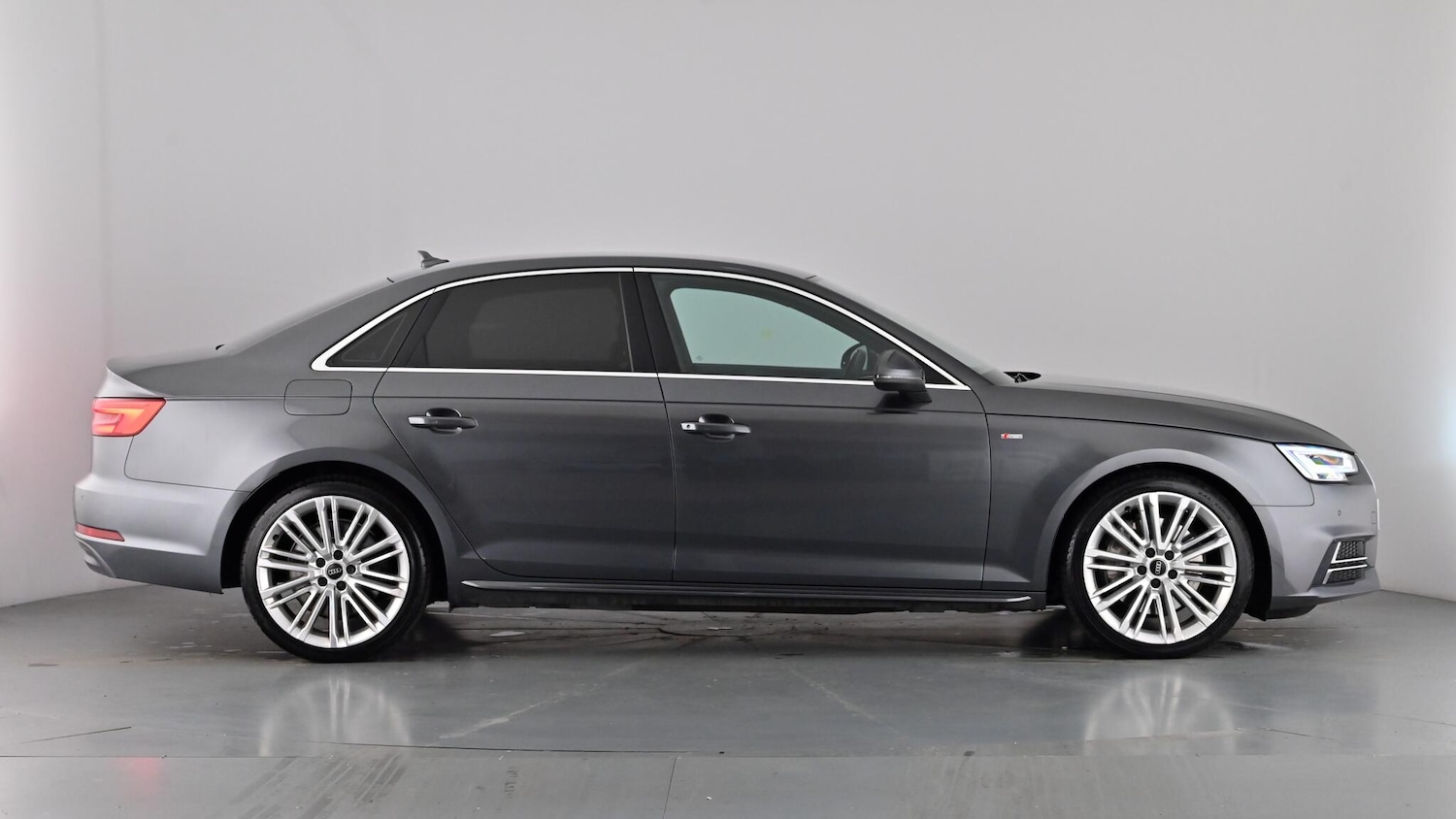 Used Audi A4 2016 for sale - 77193656: Photo 75