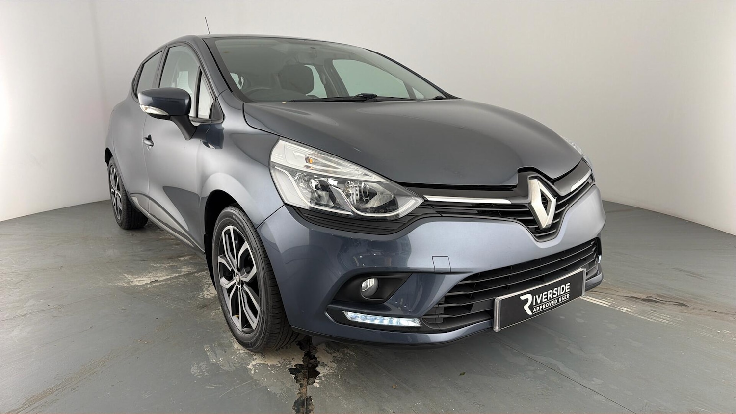 Used Renault Clio 2019 for sale - 77927438: Photo 24