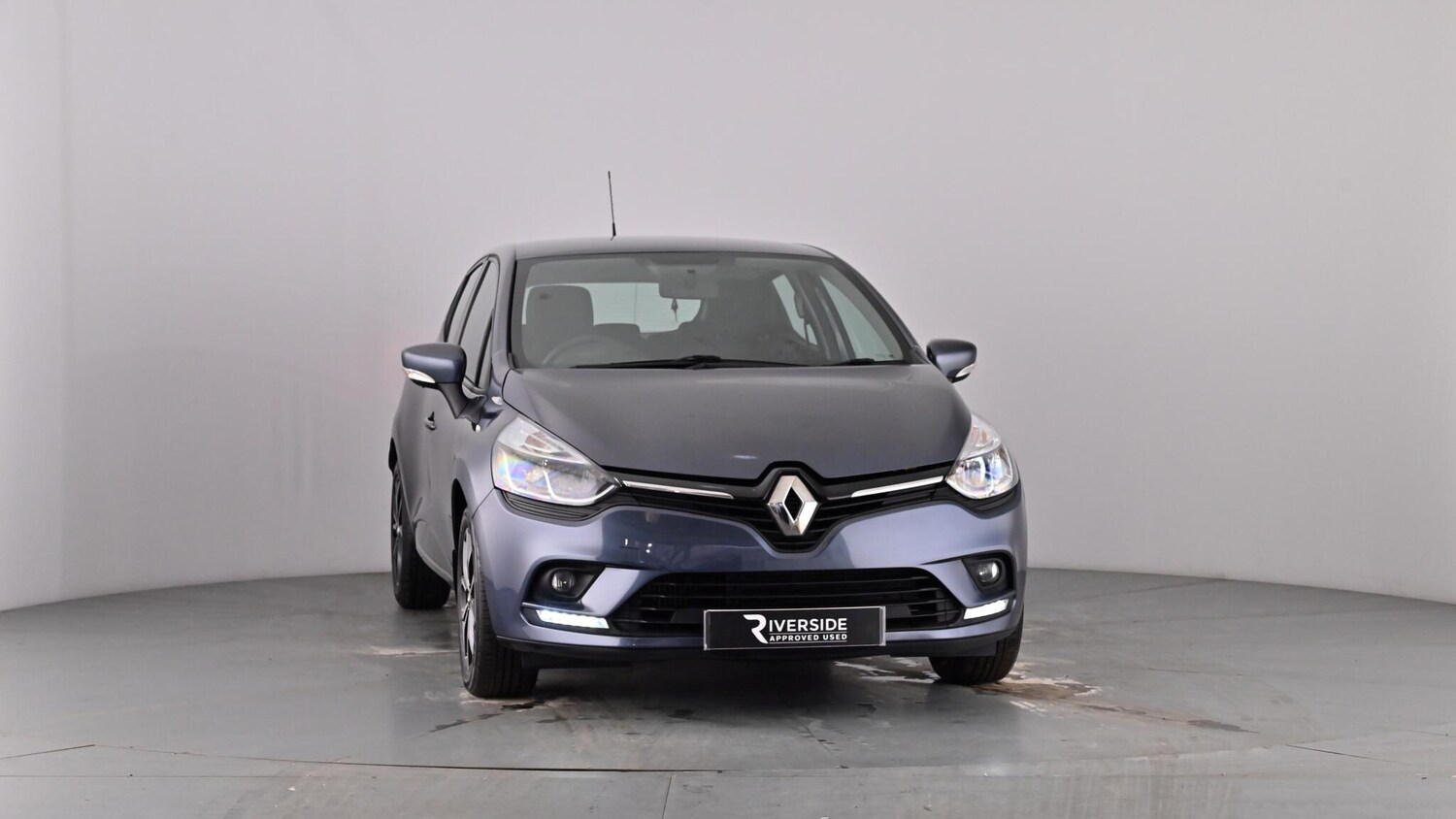 Used Renault Clio 2019 for sale - 77927438: Photo 40