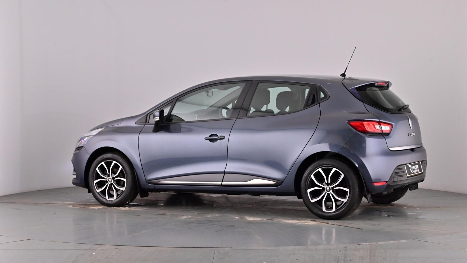 Used Renault Clio 2019 for sale - 77927438: Photo 53