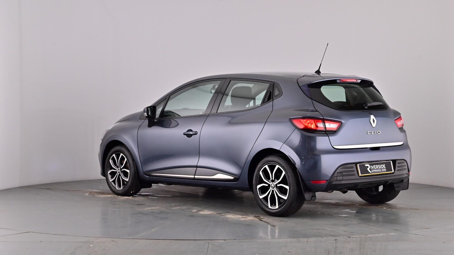 Used Renault Clio 2019 for sale - 77927438: Photo 55