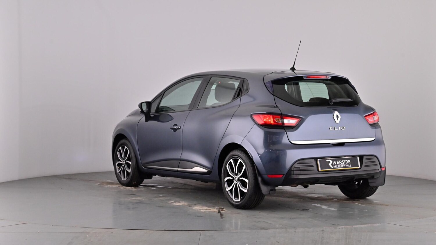 Used Renault Clio 2019 for sale - 77927438: Photo 56