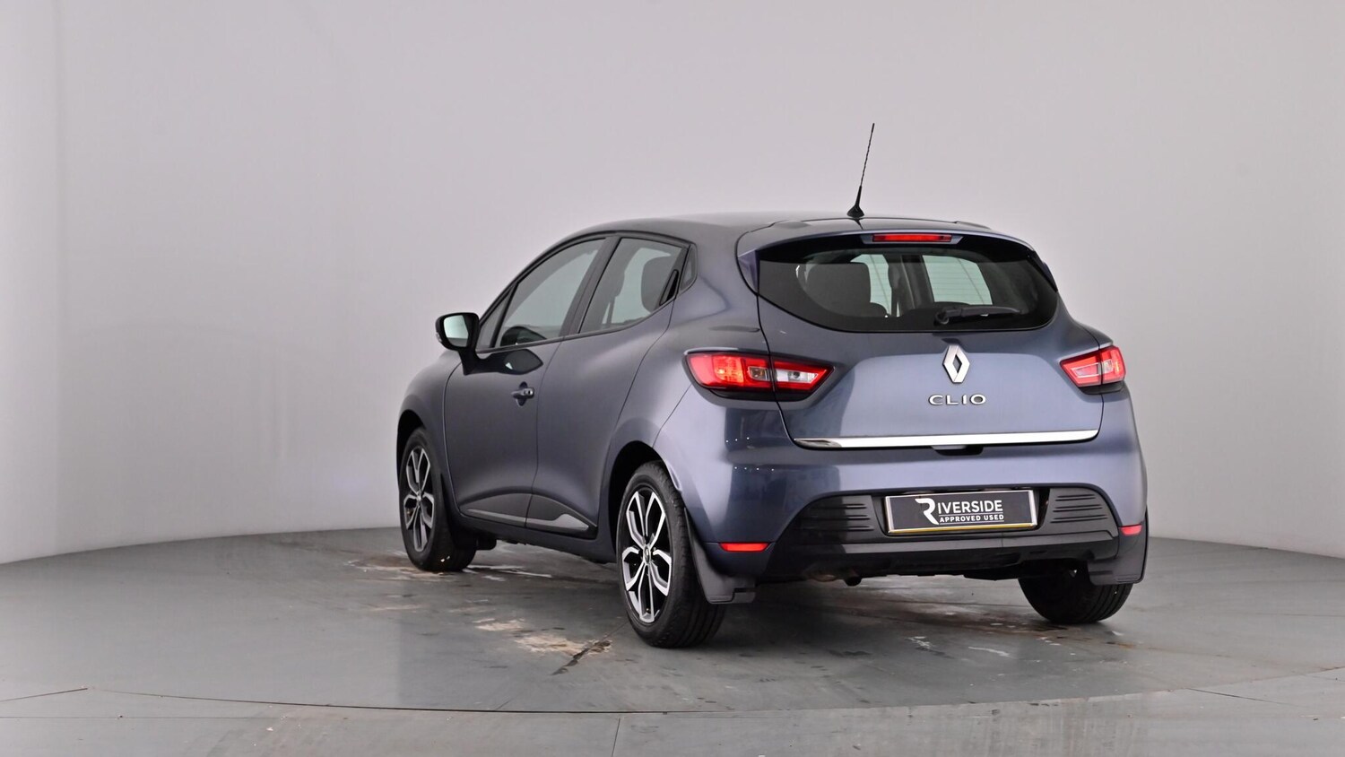 Used Renault Clio 2019 for sale - 77927438: Photo 57