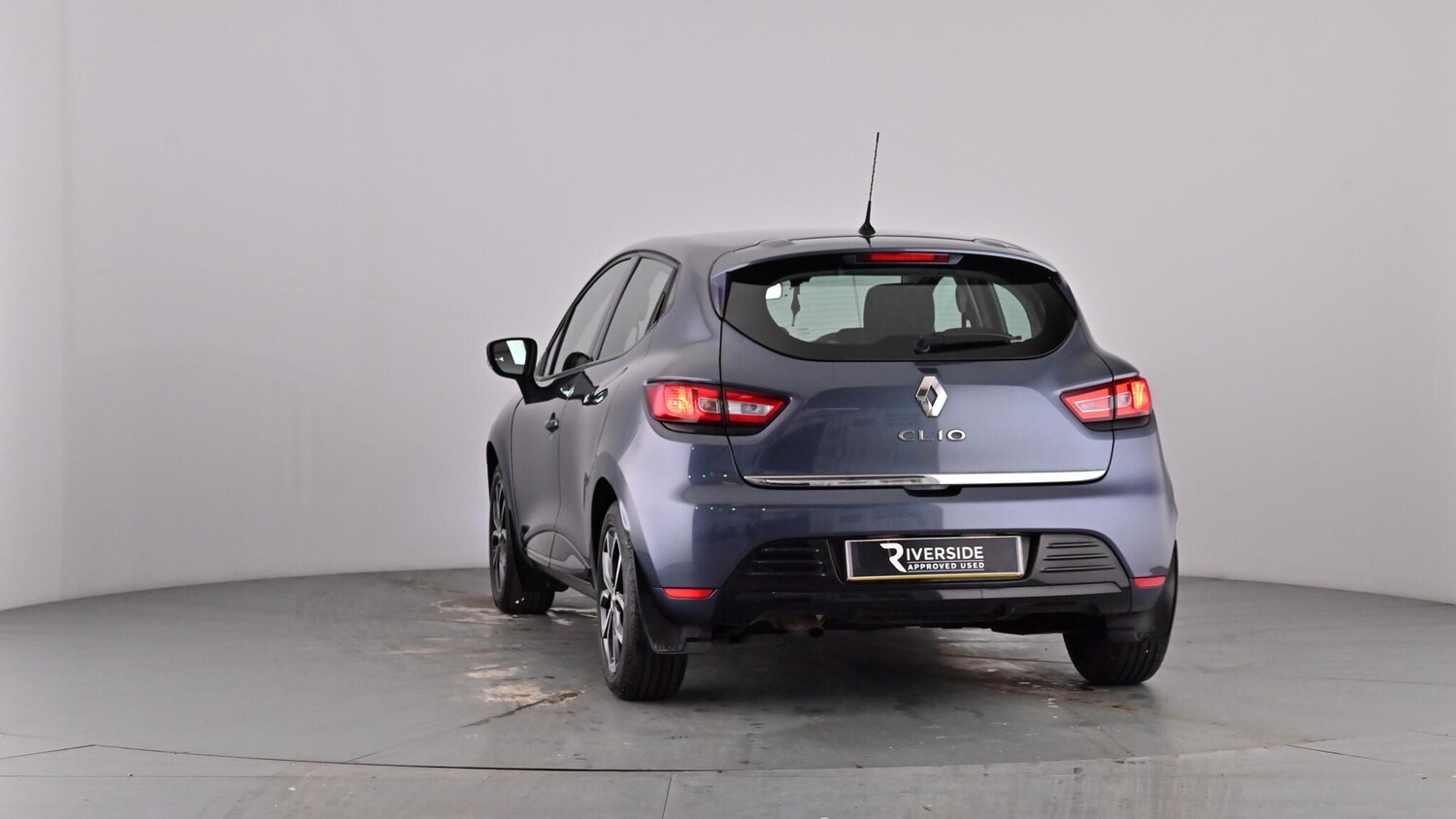 Used Renault Clio 2019 for sale - 77927438: Photo 58