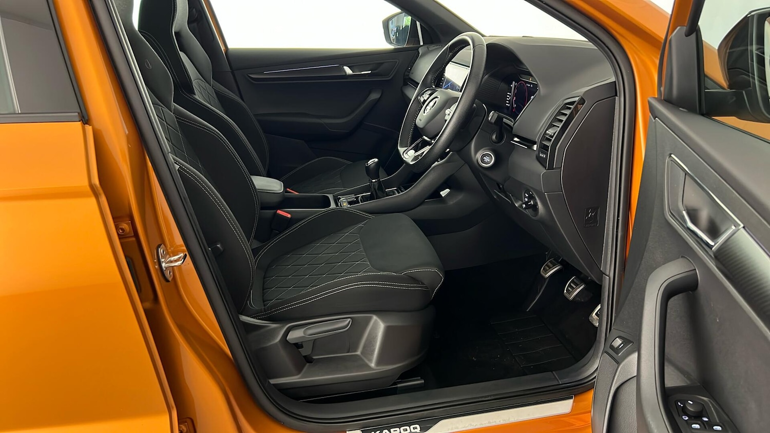 Used Skoda Karoq 2023 for sale - 76390087: Photo 15