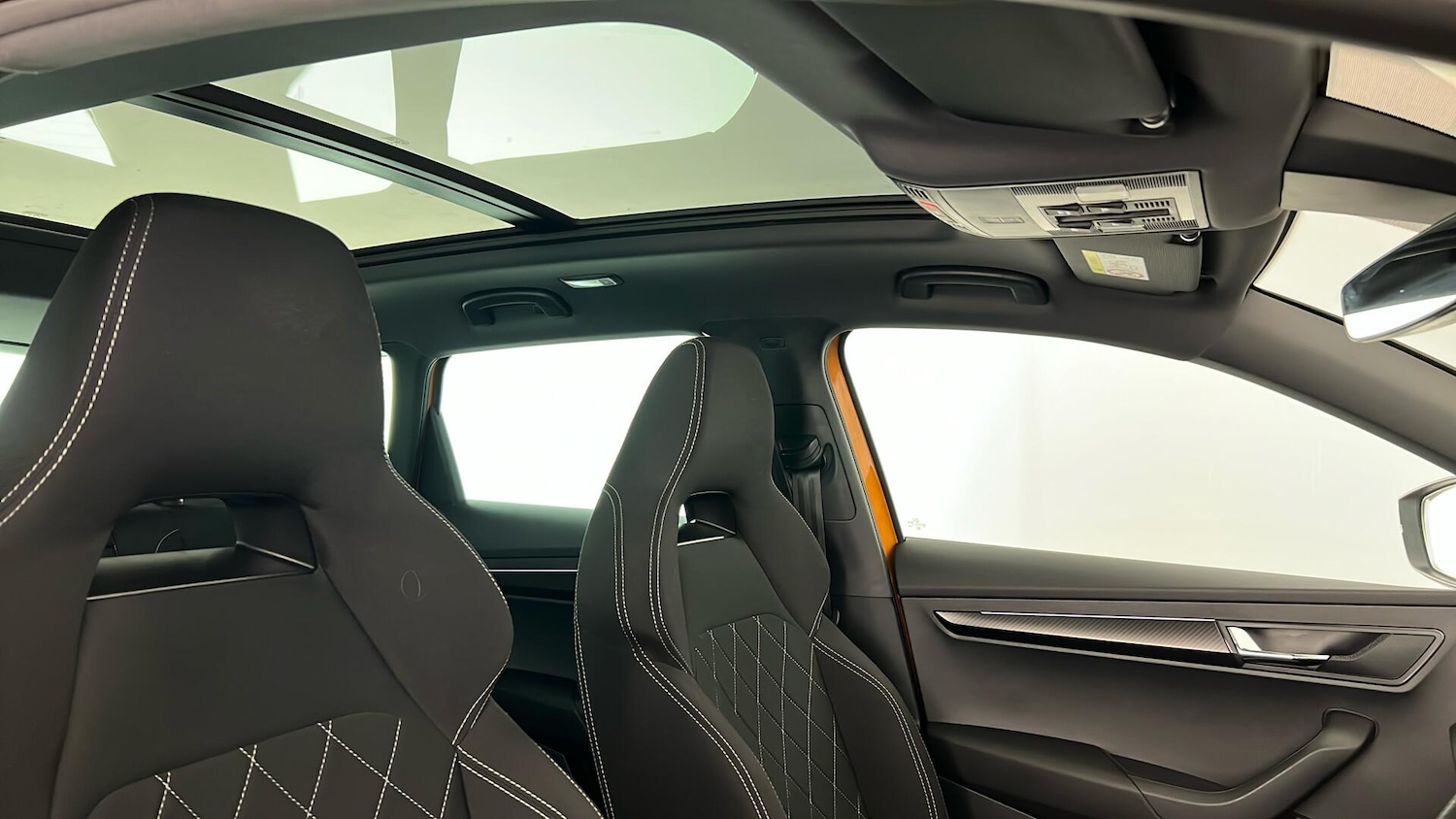 Used Skoda Karoq 2023 for sale - 76390087: Photo 33