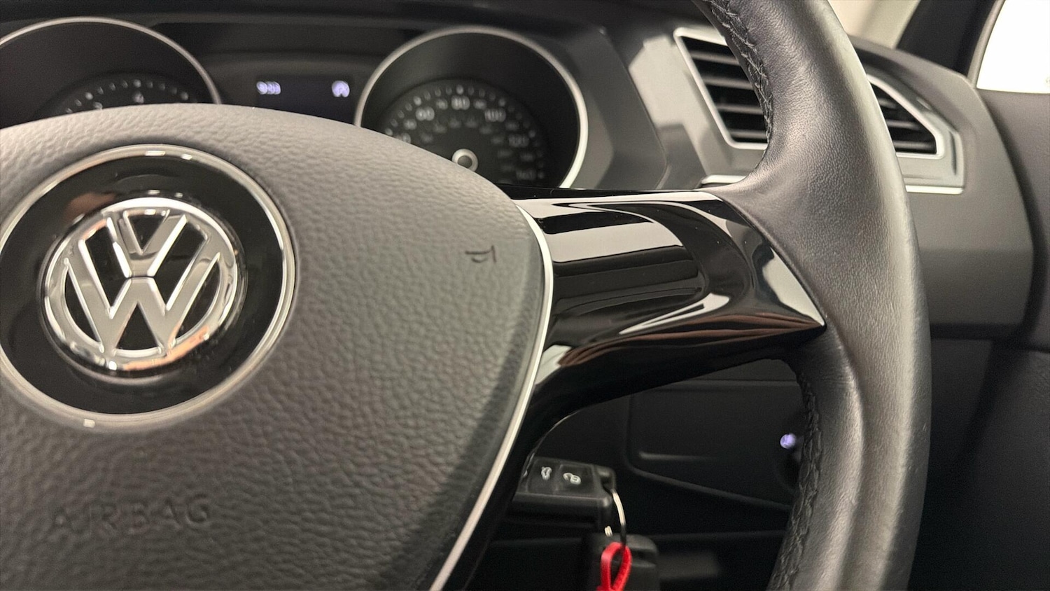 Used Volkswagen Tiguan 2019 for sale - 77570098: Photo 18