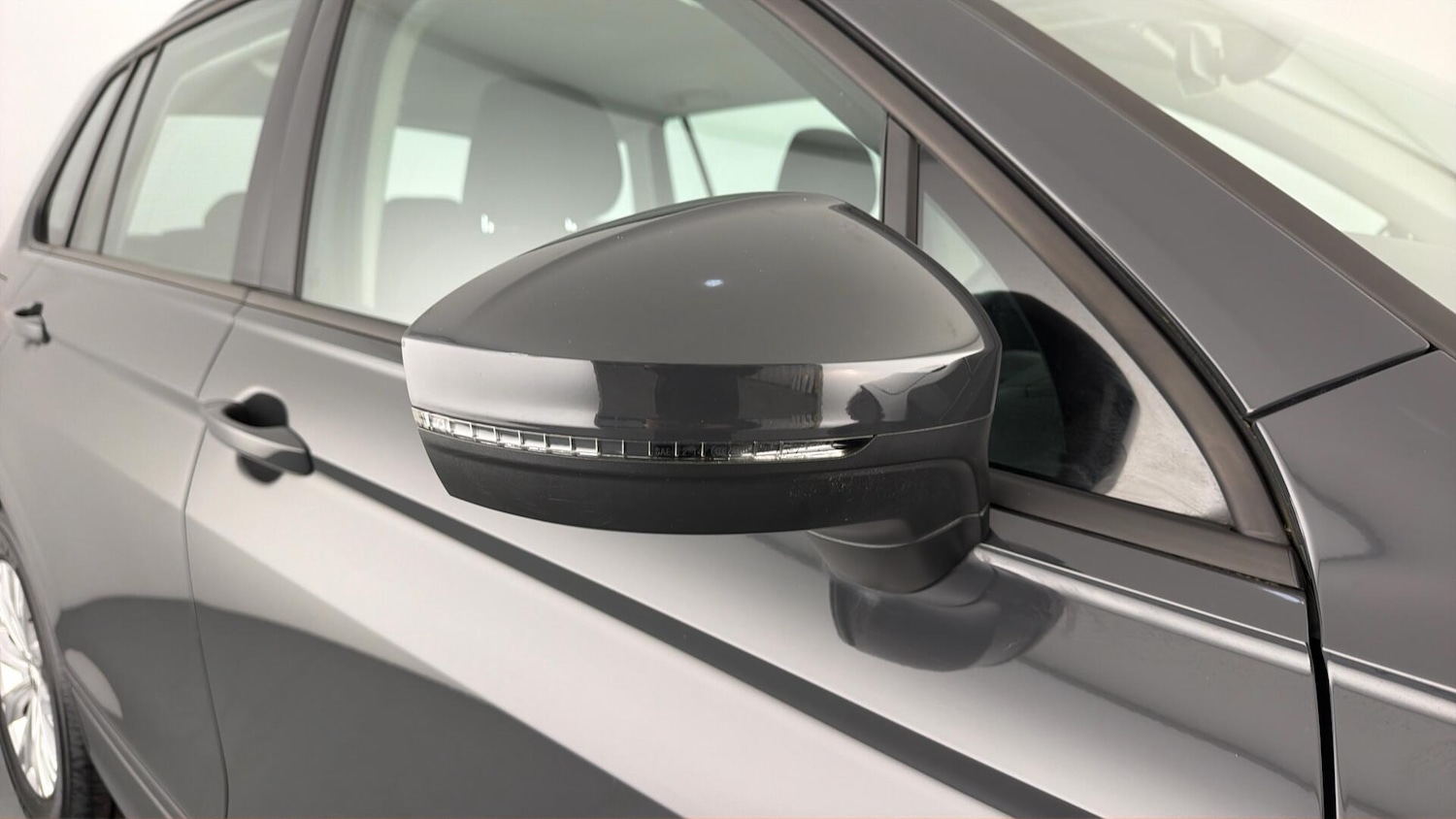 Used Volkswagen Tiguan 2019 for sale - 77570098: Photo 24