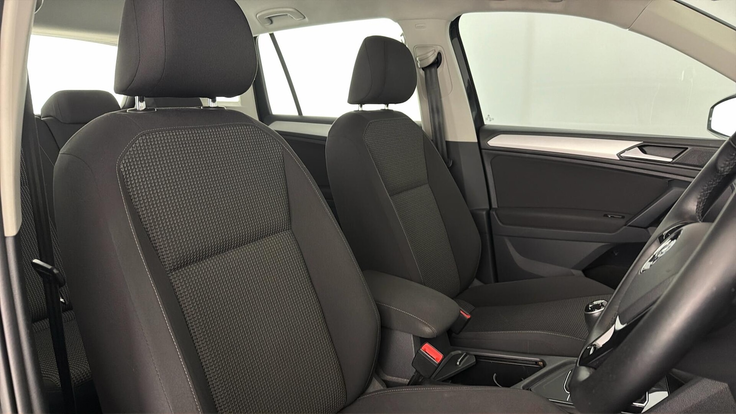 Used Volkswagen Tiguan 2019 for sale - 77570098: Photo 31