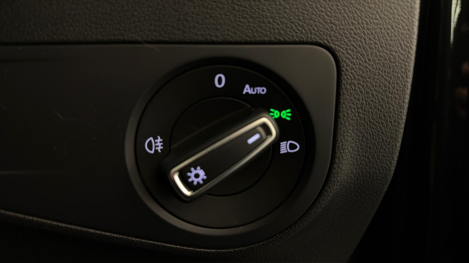 Used Volkswagen Tiguan 2019 for sale - 77570098: Photo 33