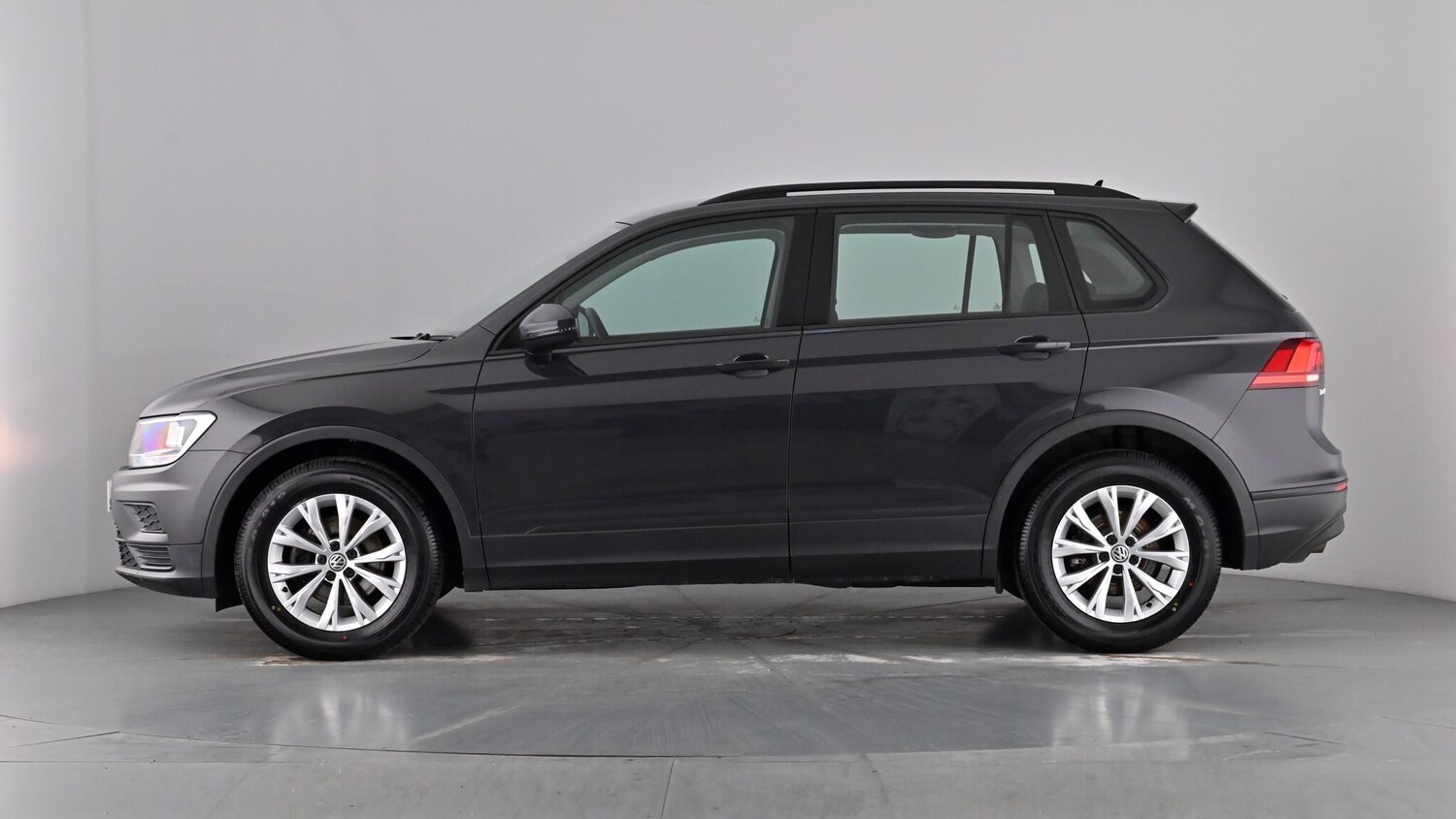 Used Volkswagen Tiguan 2019 for sale - 77570098: Photo 53