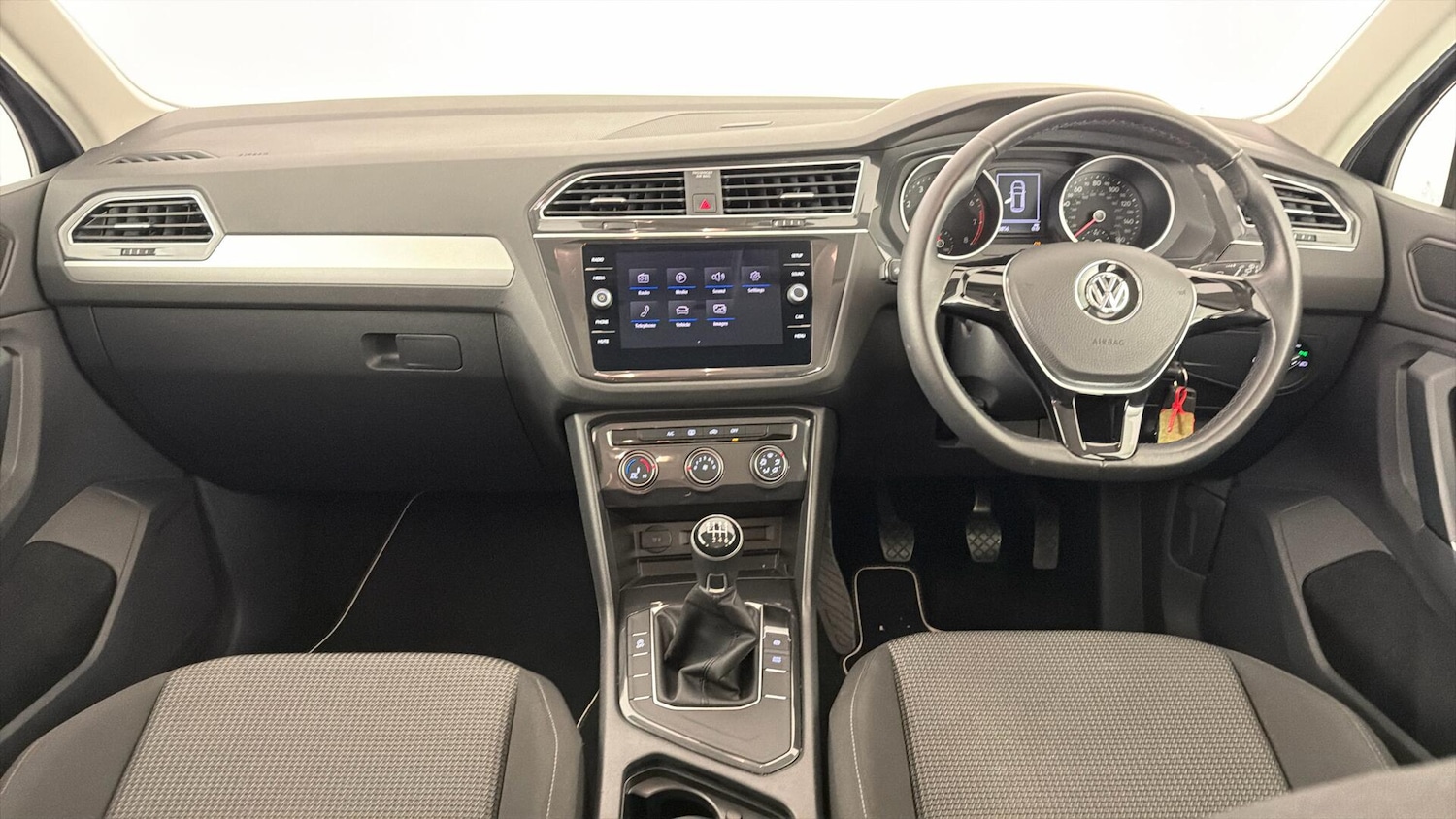 Used Volkswagen Tiguan 2019 for sale - 77570098: Photo 9
